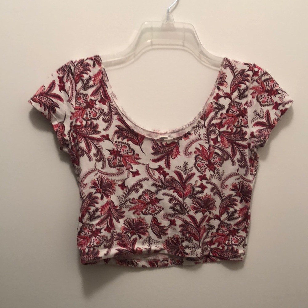 Crop top